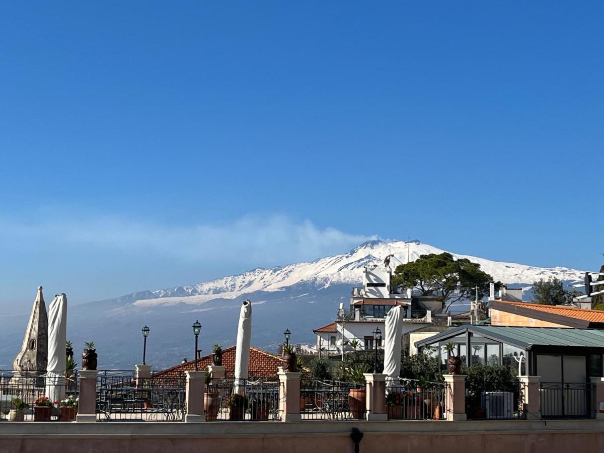 Bella Tao Hotel Taormina Exterior foto